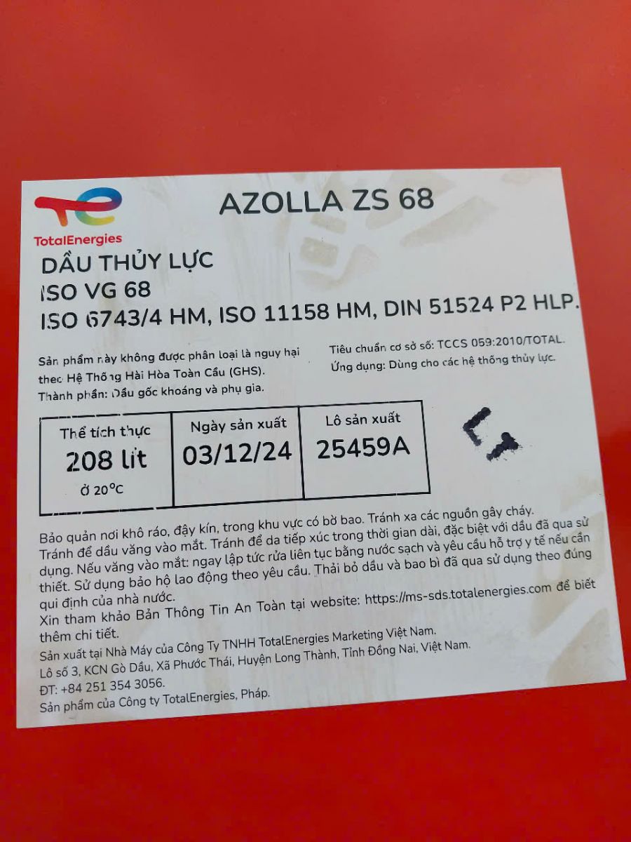 dau thuy luc total azolla zs 68 46 32 la gi